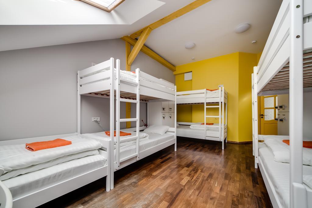 Park Plus Hostel Λβιβ Δωμάτιο φωτογραφία